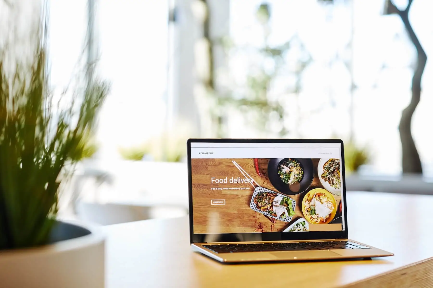 Why Your Homepage Has 5 Seconds to Make or Break a Client Relationship